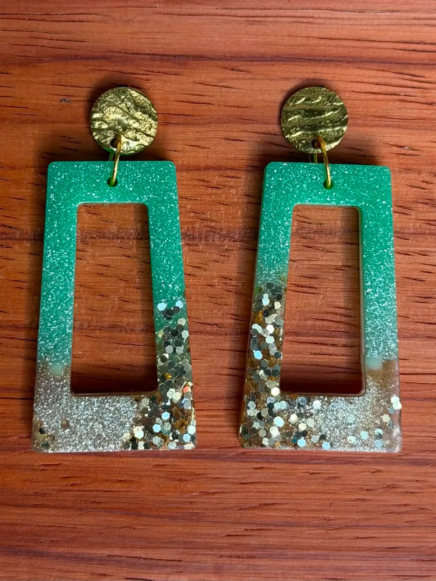Boucles d'oreille vert & or